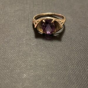 Beautiful Genuine Sterling silver 925 Purple Gemstone Amethyst stone Ring size 9